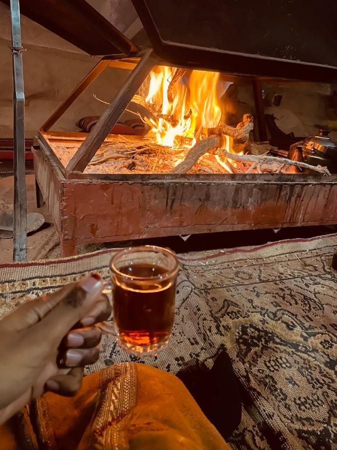 Hotel Sunrise Camp Wadi Rum Esterno foto