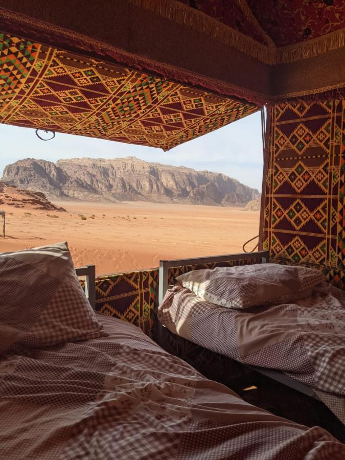 Hotel Sunrise Camp Wadi Rum Esterno foto