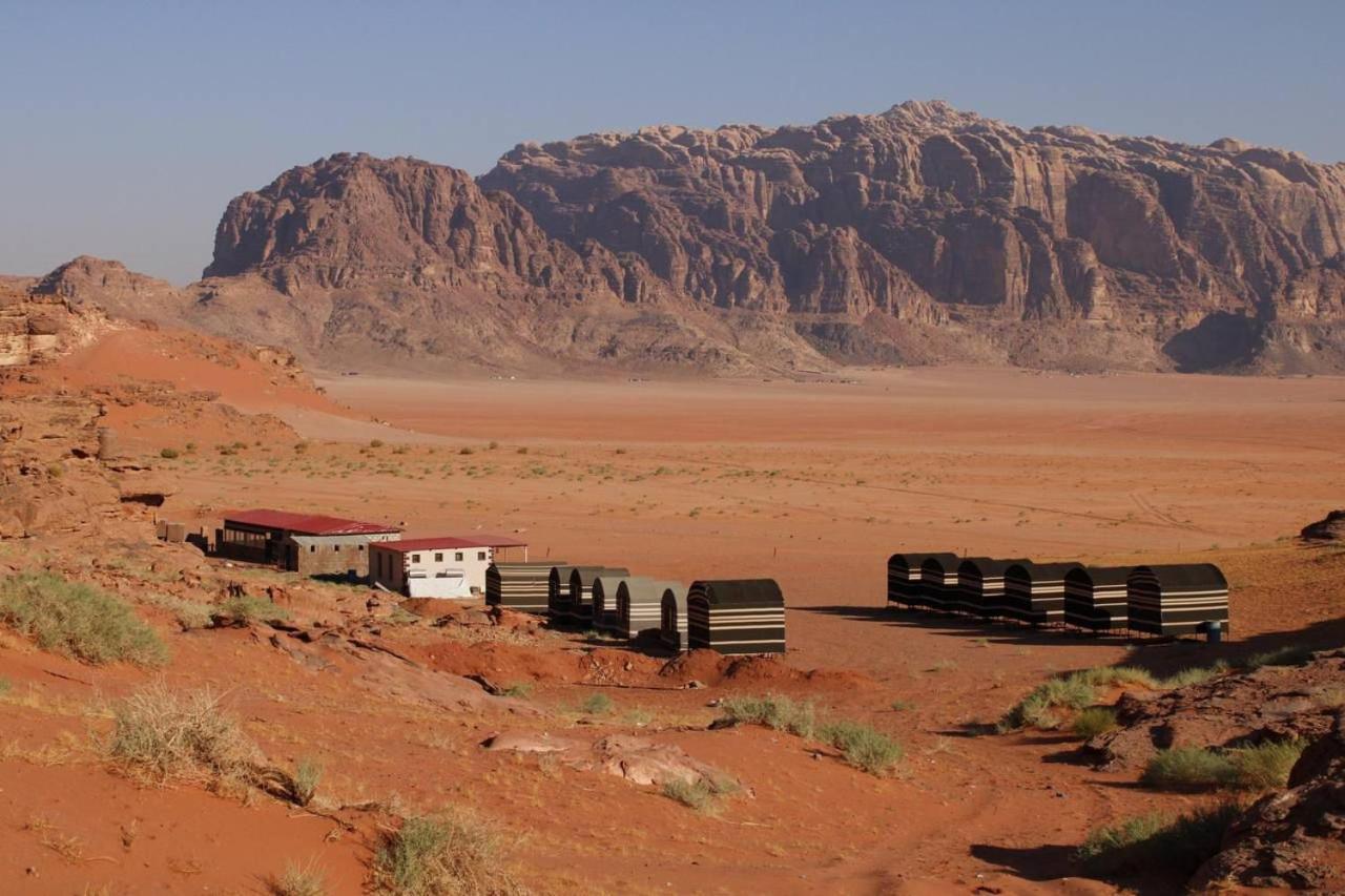 Hotel Sunrise Camp Wadi Rum Esterno foto