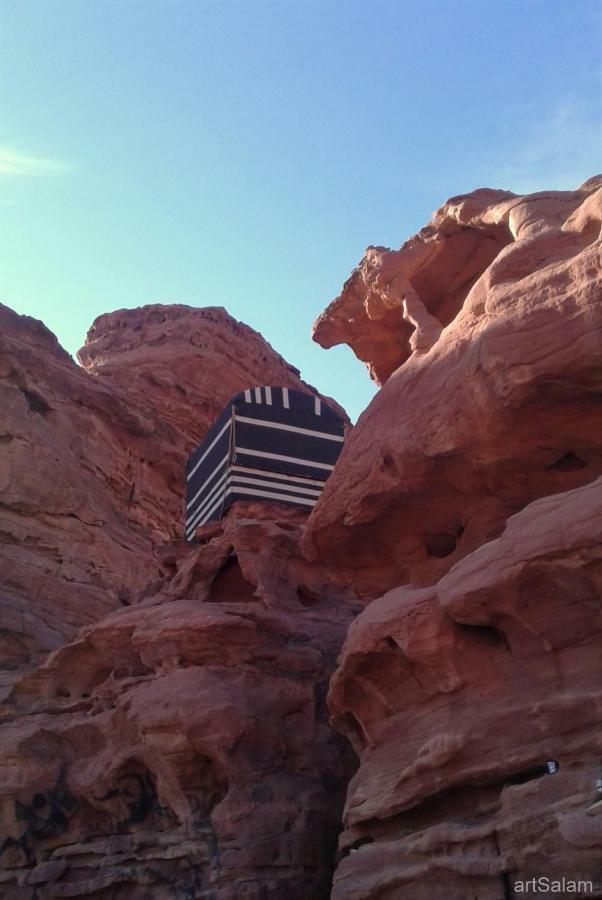 Hotel Sunrise Camp Wadi Rum Esterno foto
