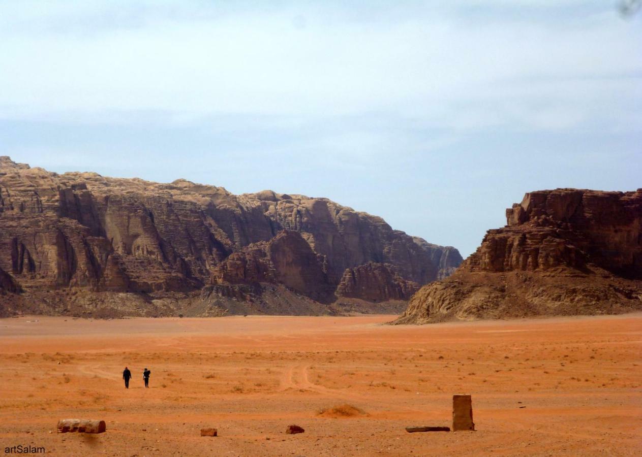 Hotel Sunrise Camp Wadi Rum Esterno foto