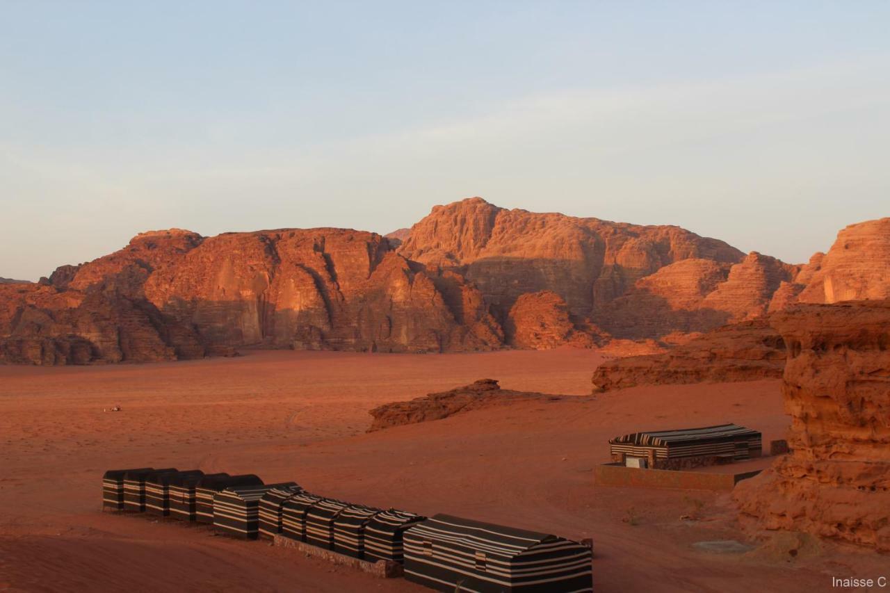 Hotel Sunrise Camp Wadi Rum Esterno foto