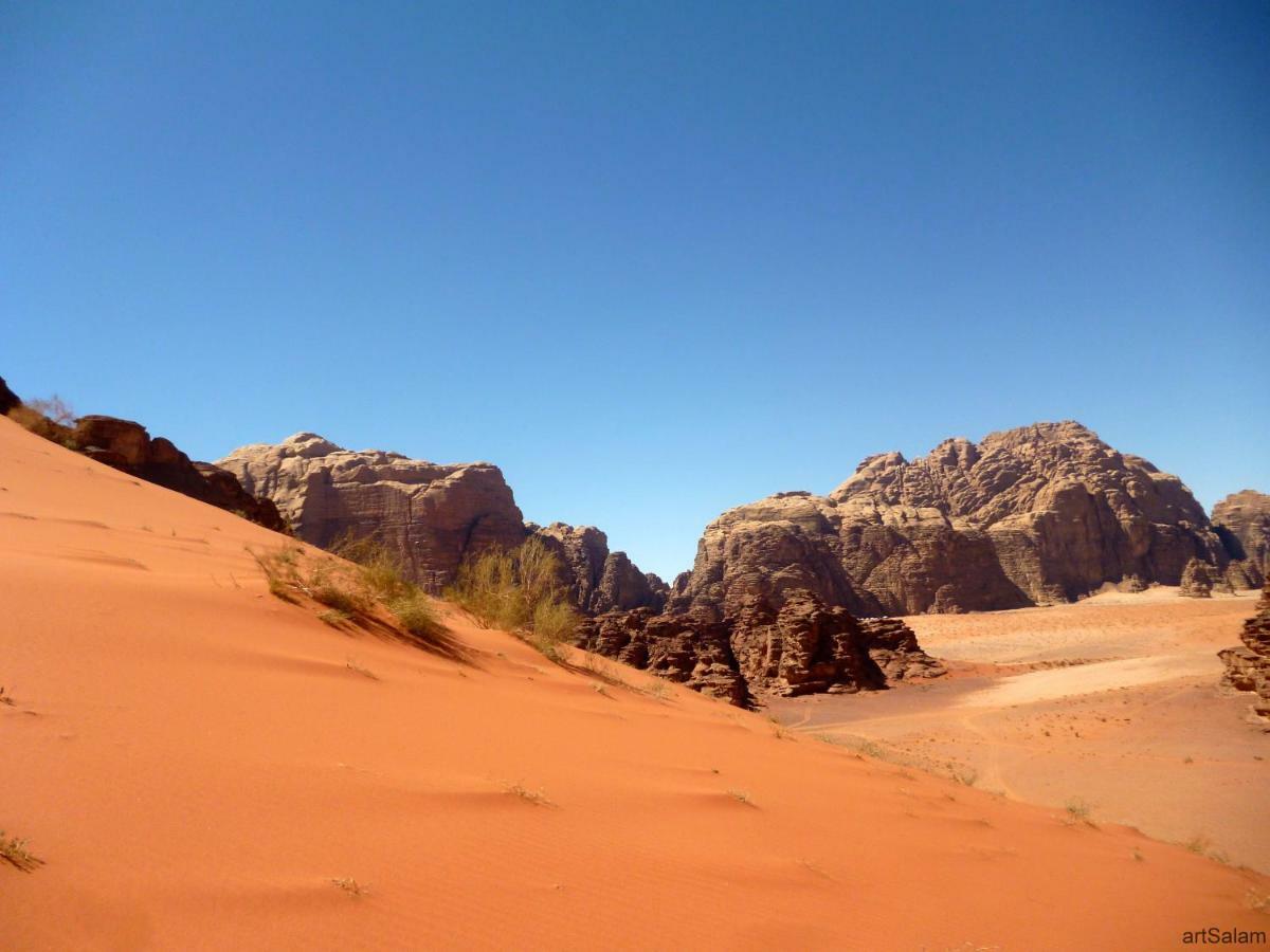 Hotel Sunrise Camp Wadi Rum Esterno foto